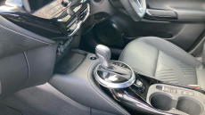 Nissan Juke 1.6 Hybrid Tekna 5dr Auto Hybrid Hatchback